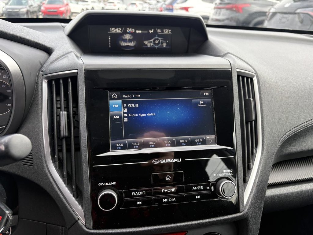 2017 Subaru Impreza Touring 5 portes in Montréal, Quebec - 8 - w1024h768px