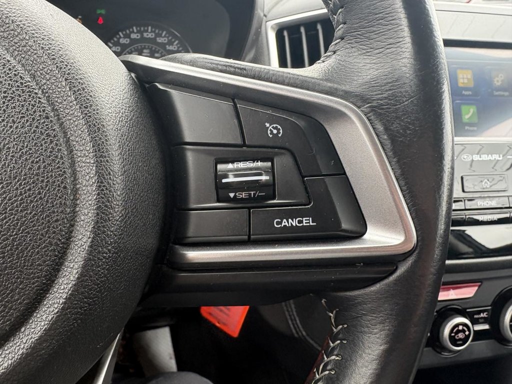 2017 Subaru Impreza Touring HATCHABACK i MANUAL TRANSMISSION I HEATED SEATS I BLUETOOTH I CAMERA in Montréal, Quebec - 8 - w1024h768px