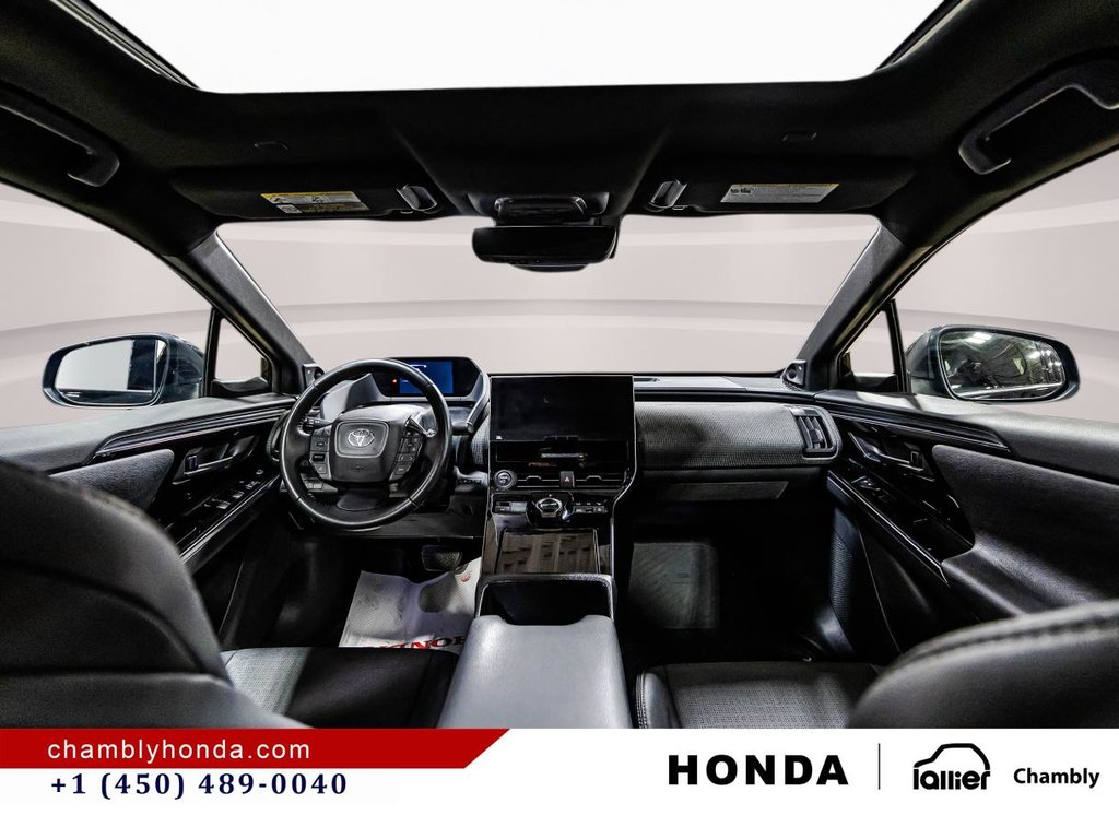 Toyota bZ4X XLE AWD I HEATED & VENTILATED SEATS I SUNROOF I MAGS I CARPLAY I ACTIVE SECURITY 2023 à Montréal, Québec - 14 - w1024h768px