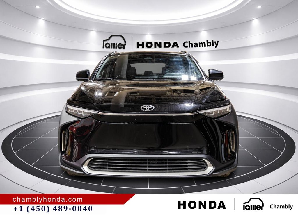 Toyota bZ4X XLE AWD I HEATED & VENTILATED SEATS I SUNROOF I MAGS I CARPLAY I ACTIVE SECURITY 2023 à Montréal, Québec - 2 - w1024h768px