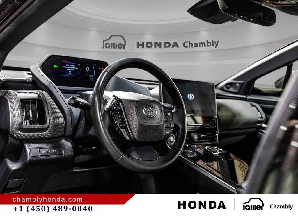 Toyota bZ4X XLE AWD I HEATED & VENTILATED SEATS I SUNROOF I MAGS I CARPLAY I ACTIVE SECURITY 2023 à Montréal, Québec - 21 - w1024h768px