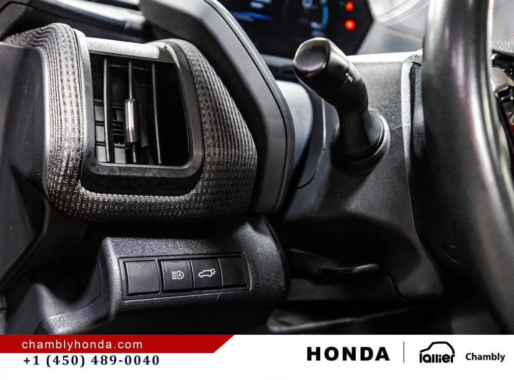 Toyota bZ4X XLE AWD I HEATED & VENTILATED SEATS I SUNROOF I MAGS I CARPLAY I ACTIVE SECURITY 2023 à Montréal, Québec - 22 - w1024h768px