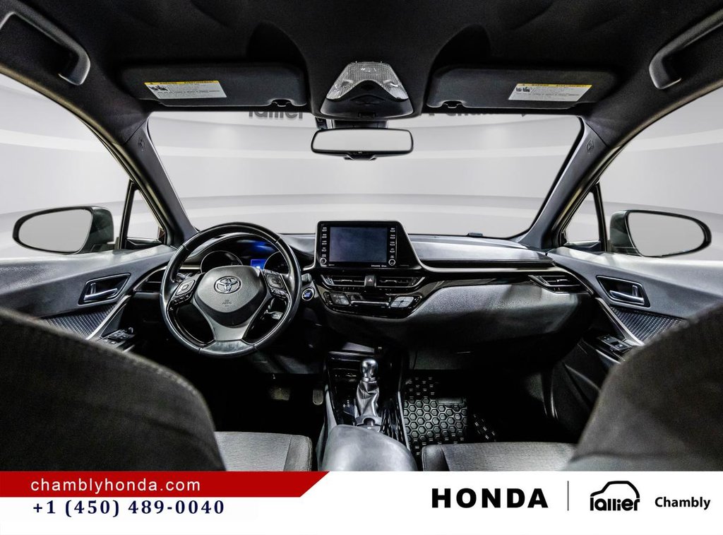 Toyota C-HR XLE 2019 à Montréal, Québec - 14 - w1024h768px
