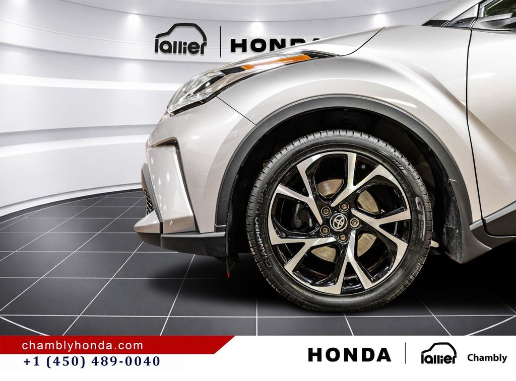 Toyota C-HR XLE Premium MINT CONDITION I HEATED SEATS I MAGS I CAMERA I CARPLAY I ACTIVE SECURITY 2020 à Montréal, Québec - 10 - w1024h768px