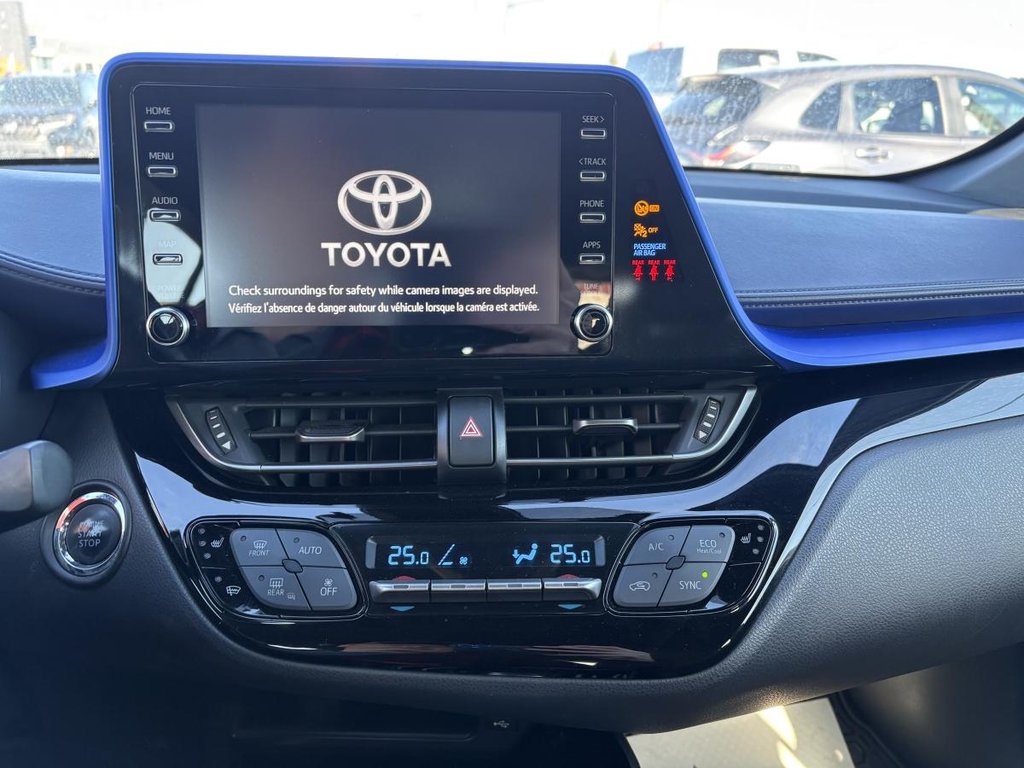 Toyota C-HR XLE Premium MAGS I HEATED SEATS AND STEERING WHEEL I BLUETOOTH I CAMERA I ACTIVE SECURITY 2021 à Montréal, Québec - 7 - w1024h768px