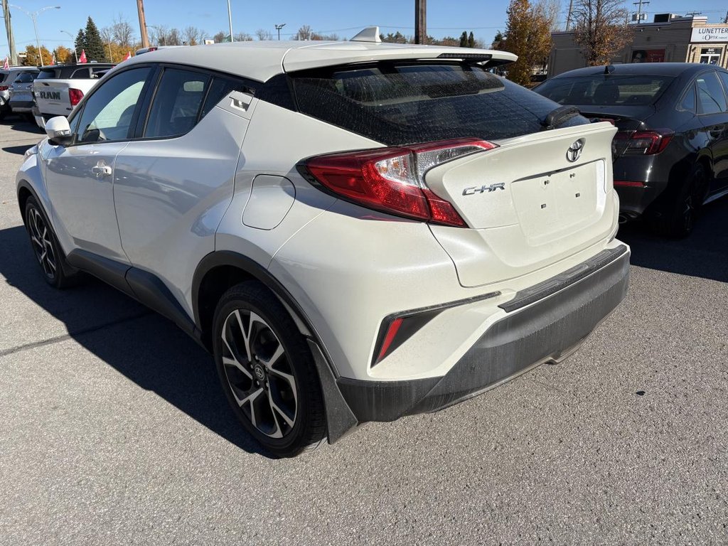 Toyota C-HR XLE Premium MAGS I HEATED SEATS AND STEERING WHEEL I BLUETOOTH I CAMERA I ACTIVE SECURITY 2021 à Montréal, Québec - 4 - w1024h768px
