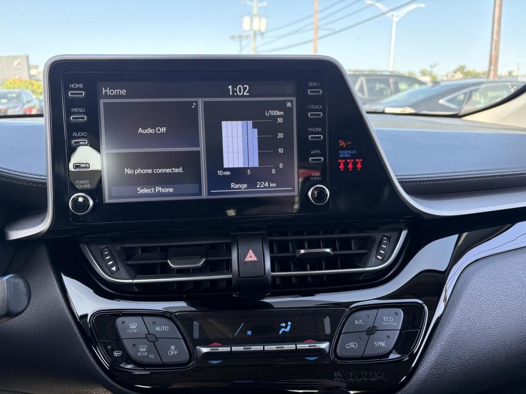 2022 Toyota C-HR LE CARPLAY I CAMERA I BLUETOOTH I ACTIVE SECURITY in Montréal, Quebec - 9 - w1024h768px