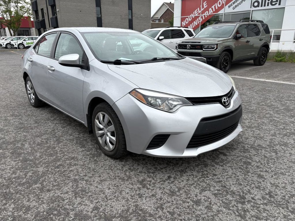 2014 Toyota Corolla LE 105,000 KM!! I NO ACCIDENT I CAMERA I BLEUTOOTH I HEATED SEATS in Montréal, Quebec - 2 - w1024h768px