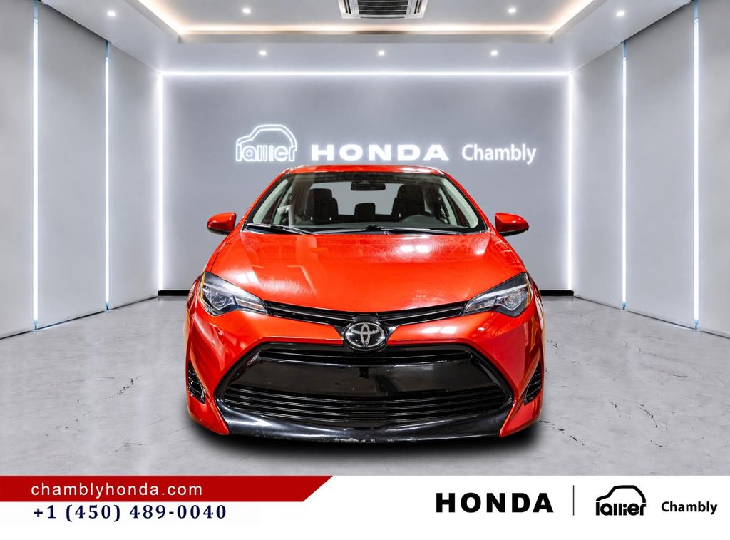 2018 Toyota Corolla LE 28,000 KM!!! AUTOMATIC I HEATED SEATS I BLUETOOTH I CAMERA in Montréal, Quebec - 2 - w1024h768px