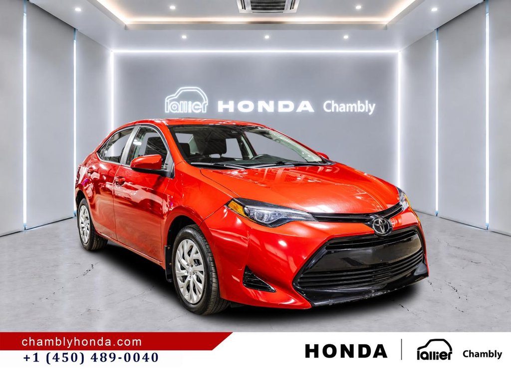 2018 Toyota Corolla LE 28,000 KM!!! AUTOMATIC I HEATED SEATS I BLUETOOTH I CAMERA in Montréal, Quebec - 9 - w1024h768px
