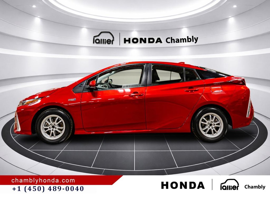 2022 Toyota Prius Prime MAGS I HEATED SEATS I CARPLAY I ACTIVESECURITY in Montréal, Quebec - 4 - w1024h768px