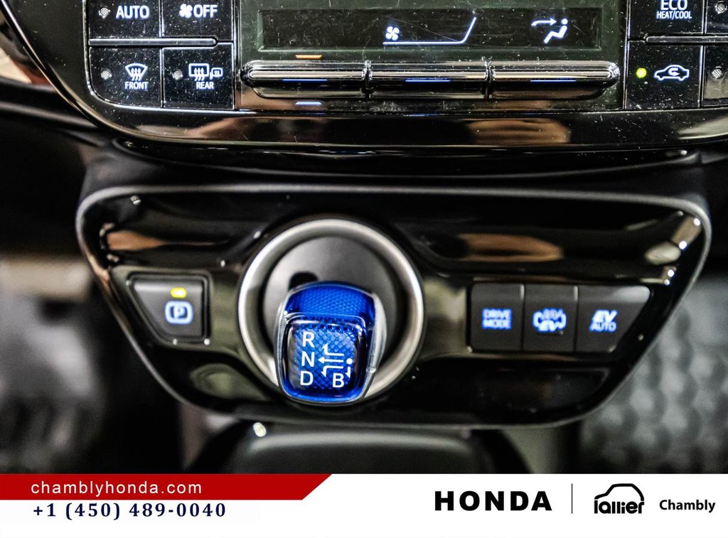 2022 Toyota Prius Prime MAGS I HEATED SEATS I CARPLAY I ACTIVESECURITY in Montréal, Quebec - 24 - w1024h768px