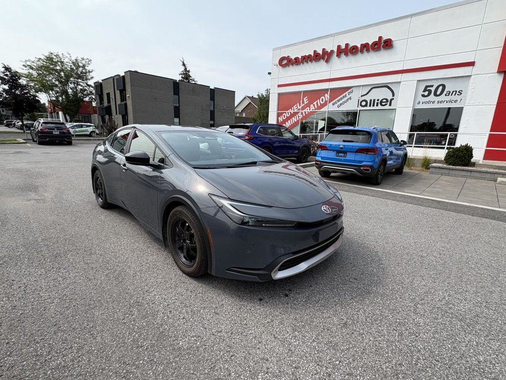 2024 Toyota Prius Prime SE CARPLAY I HEATED SEATS I CAMERA I SECURITTE ACTIVE in Montréal, Quebec - 1 - w1024h768px