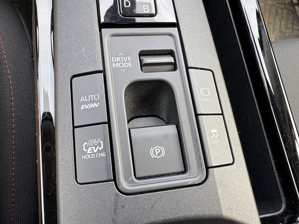 2024 Toyota Prius Prime SE CARPLAY I HEATED SEATS I CAMERA I SECURITTE ACTIVE in Montréal, Quebec - 11 - w1024h768px