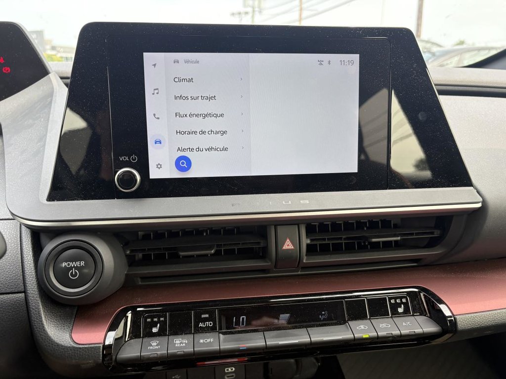 2024 Toyota Prius Prime SE CARPLAY I HEATED SEATS I CAMERA I SECURITTE ACTIVE in Montréal, Quebec - 9 - w1024h768px