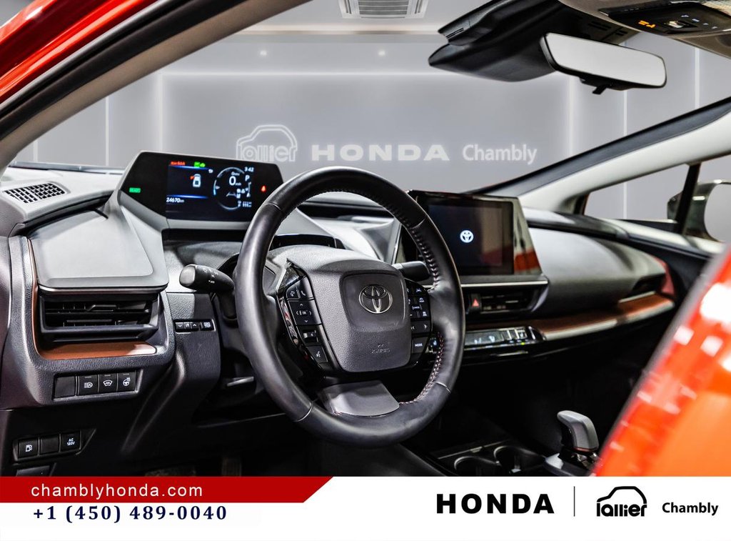 2024 Toyota Prius Prime SE  I CARPLAY I MAGS I HEATED SEATS I CAMERA I ACTIVE SECURITY in Montréal, Quebec - 20 - w1024h768px