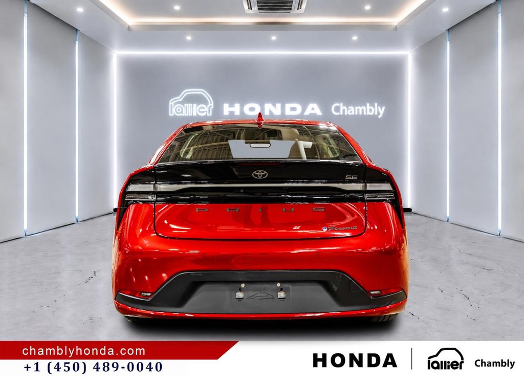 2024 Toyota Prius Prime SE  I CARPLAY I MAGS I HEATED SEATS I CAMERA I ACTIVE SECURITY in Montréal, Quebec - 6 - w1024h768px