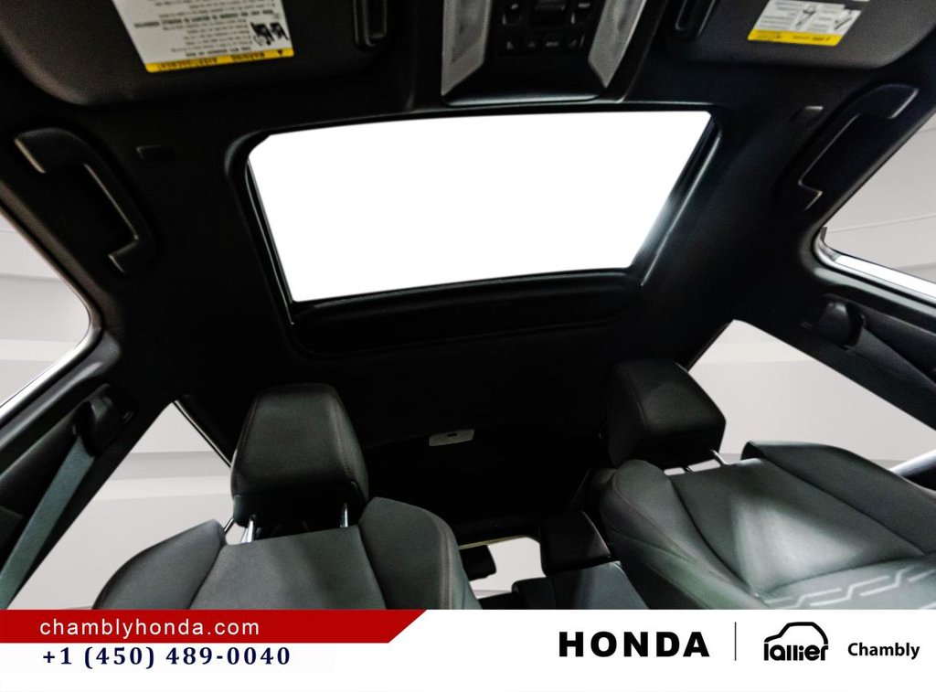 2024 Toyota RAV4 Prime SE AWD PLUG-IN HYBRID I HEATED SEATS I CARPLAY I CAMERA I MAGS I ACTIVE SECURITY in Montréal, Quebec - 19 - w1024h768px