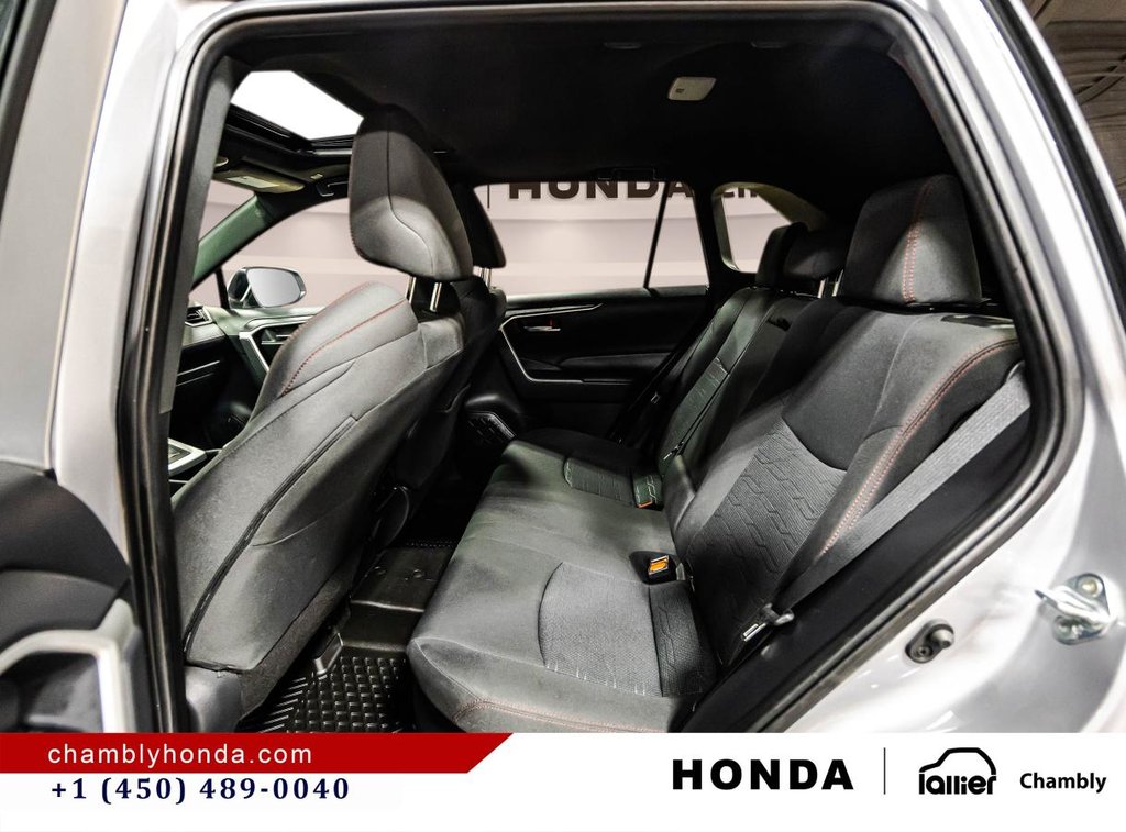 2024 Toyota RAV4 Prime SE AWD PLUG-IN HYBRID I HEATED SEATS I CARPLAY I CAMERA I MAGS I ACTIVE SECURITY in Montréal, Quebec - 13 - w1024h768px