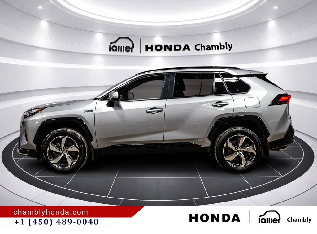 2024 Toyota RAV4 Prime SE AWD PLUG-IN HYBRID I HEATED SEATS I CARPLAY I CAMERA I MAGS I ACTIVE SECURITY in Montréal, Quebec - 4 - w1024h768px