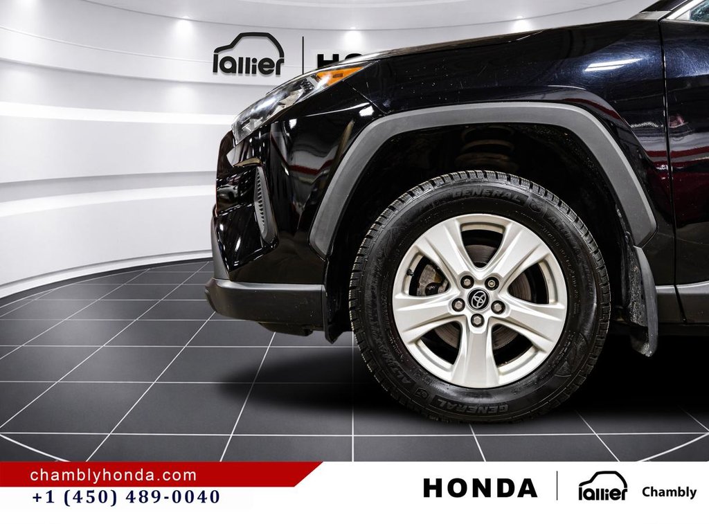 Toyota RAV4 LE AWD  I CARPLAY I HEATED SEATS I CAMERA I MAGS I ACTIVE SECURITY 2019 à Montréal, Québec - 10 - w1024h768px