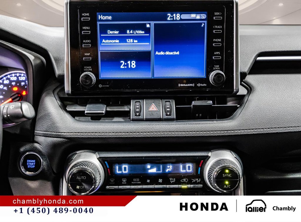 2020 Toyota RAV4 XLE AWD LEATHER I SUNROOF I MAGS I HEATED SEATS I CAMERA I ACTIVE SECURITY in Montréal, Quebec - 25 - w1024h768px