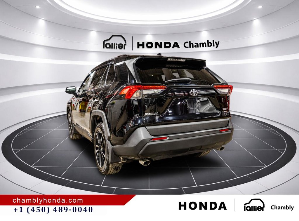 2020 Toyota RAV4 XLE AWD LEATHER I SUNROOF I MAGS I HEATED SEATS I CAMERA I ACTIVE SECURITY in Montréal, Quebec - 5 - w1024h768px