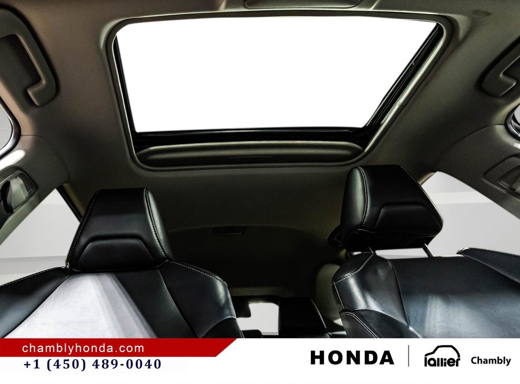 2020 Toyota RAV4 XLE AWD LEATHER I SUNROOF I MAGS I HEATED SEATS I CAMERA I ACTIVE SECURITY in Montréal, Quebec - 19 - w1024h768px