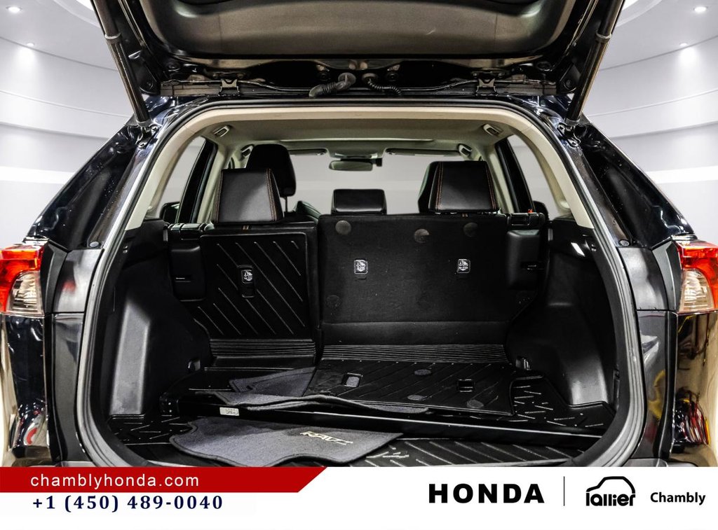 2022 Toyota RAV4 Trail AWD MAGS I SUNROOF I HEATED SEATS I CARPLAY I ACTIVE SECURITY in Montréal, Quebec - 16 - w1024h768px