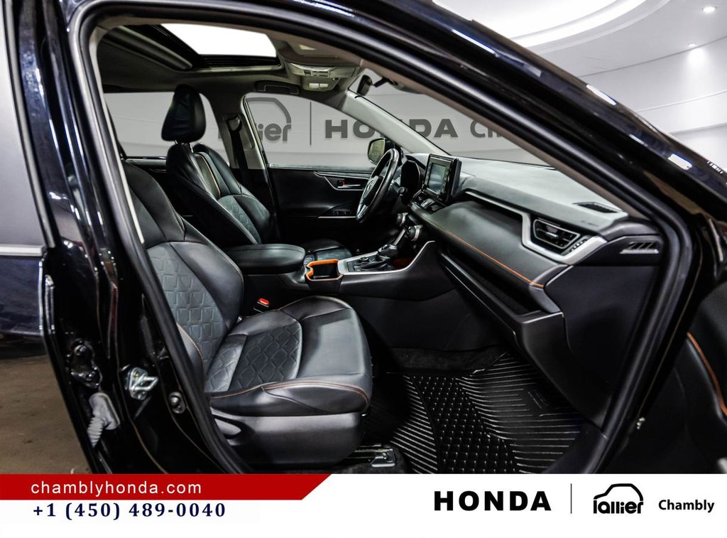 2022 Toyota RAV4 Trail AWD MAGS I SUNROOF I HEATED SEATS I CARPLAY I ACTIVE SECURITY in Montréal, Quebec - 18 - w1024h768px