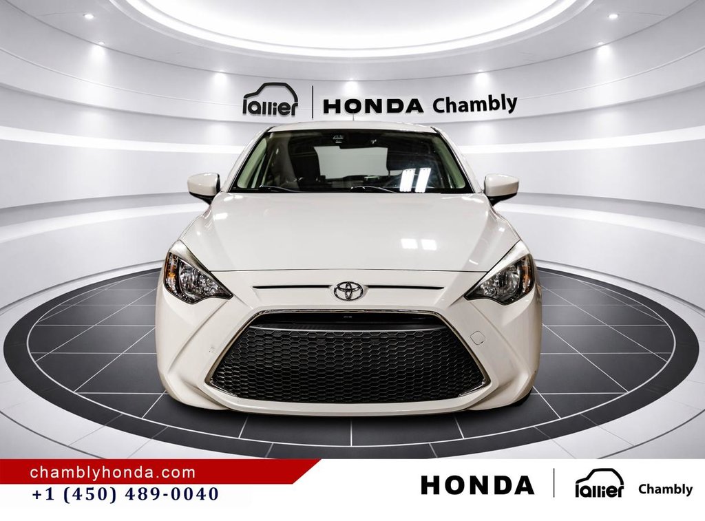 2020 Toyota Yaris hatchback Auto 20,000 km CARPLAY I BLUETROOTH I CAMERA in Montréal, Quebec - 2 - w1024h768px