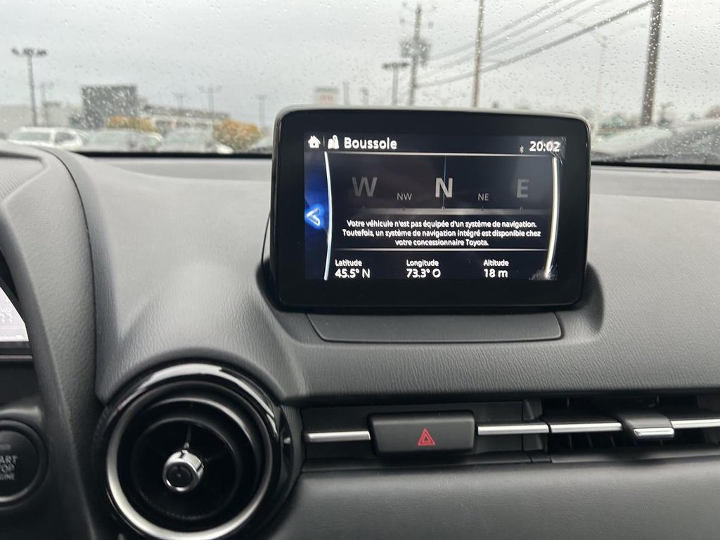 2020 Toyota Yaris hatchback Auto 20,000 km CARPLAY I BLUETROOTH I CAMERA in Montréal, Quebec - 8 - w1024h768px