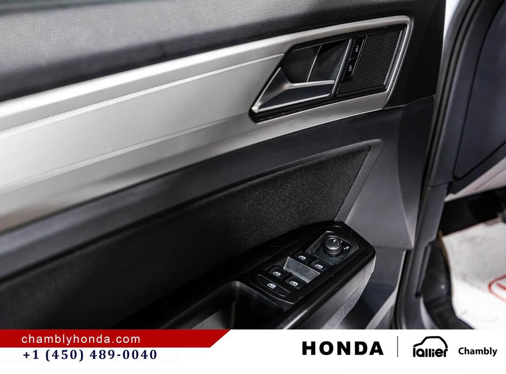 Volkswagen Atlas Cross Sport Trendline 2.0 TSI 4MOTION CARPLAY I MAGS I HEATED SEATS I CAMERA I ACTIVE SECURITY 2020 à Montréal, Québec - 11 - w1024h768px