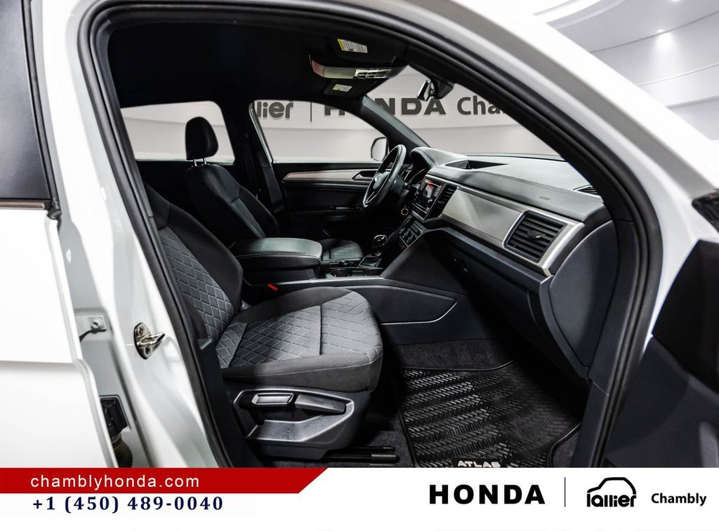 Volkswagen Atlas Cross Sport Trendline 2.0 TSI 4MOTION CARPLAY I MAGS I HEATED SEATS I CAMERA I ACTIVE SECURITY 2020 à Montréal, Québec - 17 - w1024h768px