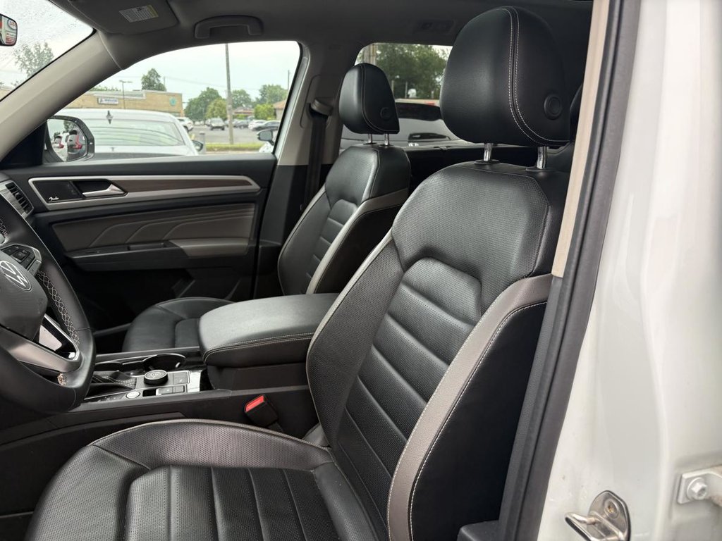 Volkswagen Atlas Highline 3.6 FSI 4MOTION V6 TOWING CAPACITY 5,000 LBS I PANORAMIC SUNROOF I HEATED & VENTIALTED SEAT 2022 à Montréal, Québec - 9 - w1024h768px