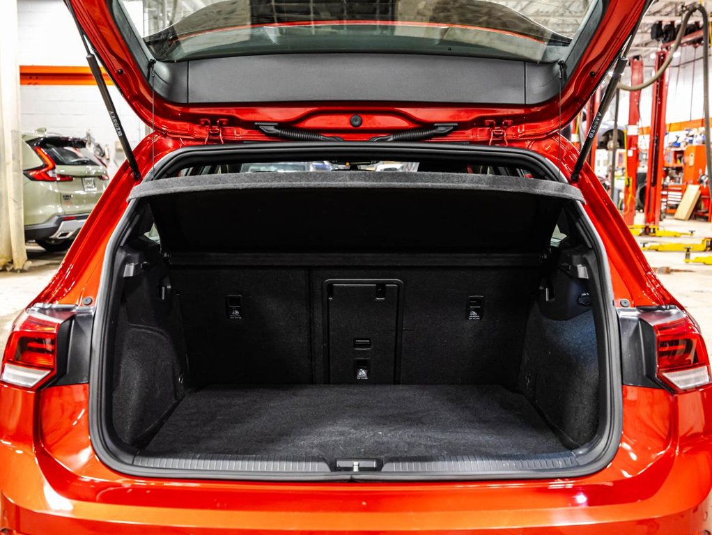 2022 Volkswagen Golf GTI 241 HP | GTI MANUELLE | TAUX 5.99% in Montréal, Quebec - 15 - w1024h768px