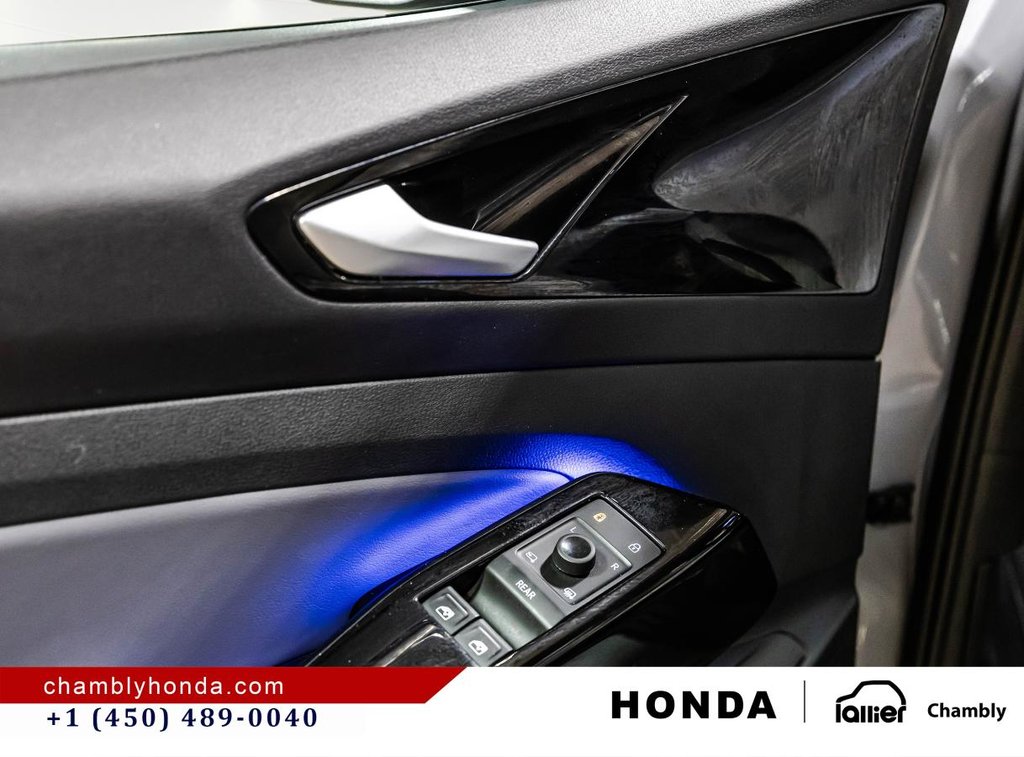 Volkswagen ID.4 Pro S AWD LEATHER I PANORAMIC SUNROOF I HEATED SEATS I MAGS I CARPLAY I ACTIVE SECURITY 2021 à Montréal, Québec - 11 - w1024h768px