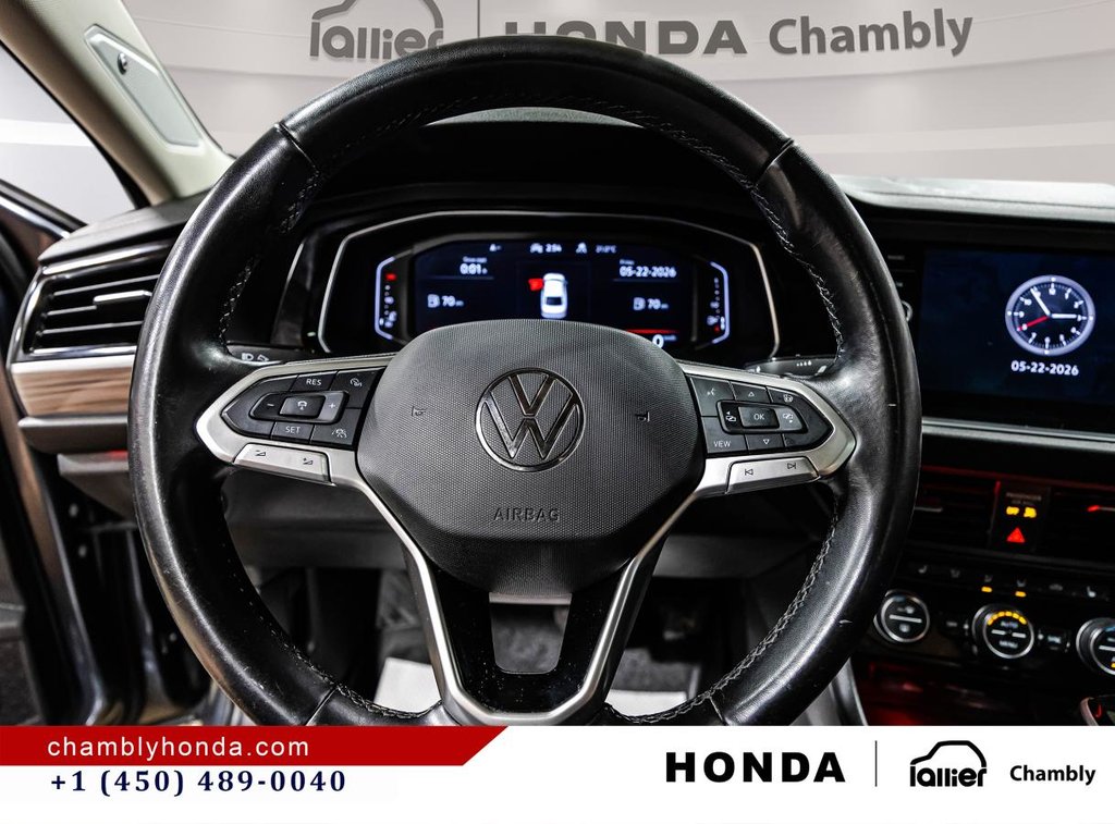2023 Volkswagen Jetta Highline CUIR I HEATED SEATS I MAGS I CAMERA I CARPLAY I ACTIVE SECURITY in Montréal, Quebec - 23 - w1024h768px