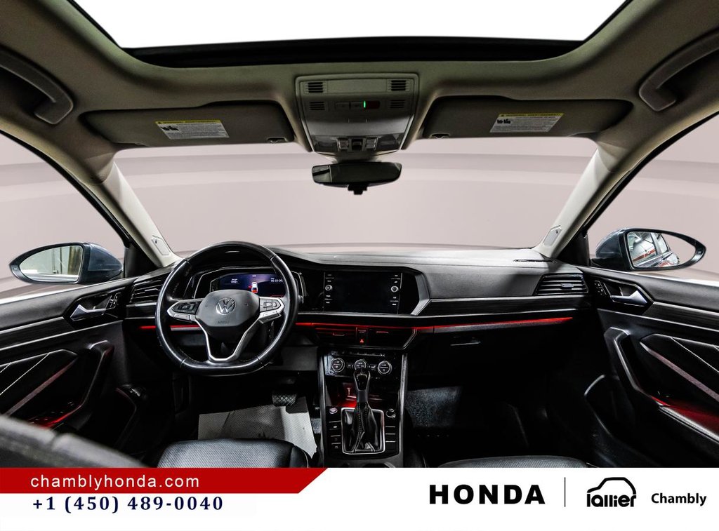2023 Volkswagen Jetta Highline CUIR I HEATED SEATS I MAGS I CAMERA I CARPLAY I ACTIVE SECURITY in Montréal, Quebec - 15 - w1024h768px