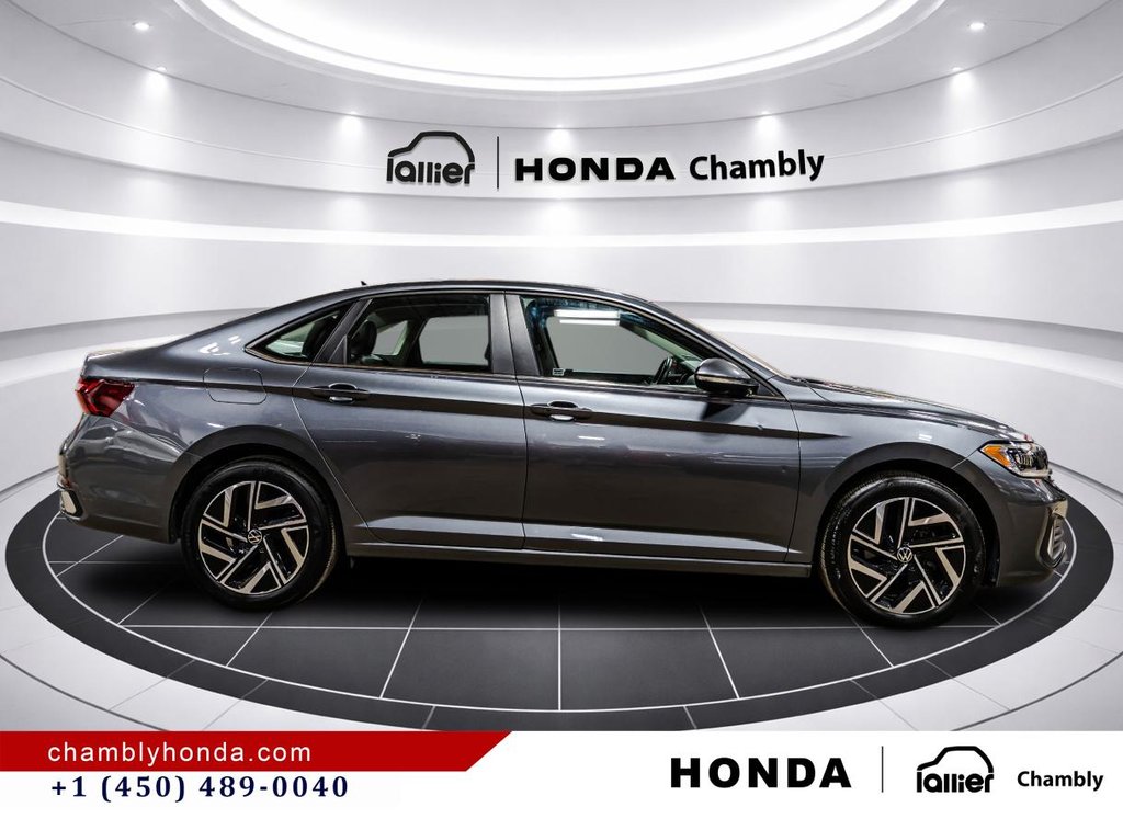 2023 Volkswagen Jetta Highline CUIR I HEATED SEATS I MAGS I CAMERA I CARPLAY I ACTIVE SECURITY in Montréal, Quebec - 8 - w1024h768px