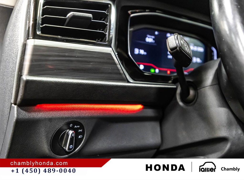 2023 Volkswagen Jetta Highline CUIR I HEATED SEATS I MAGS I CAMERA I CARPLAY I ACTIVE SECURITY in Montréal, Quebec - 22 - w1024h768px