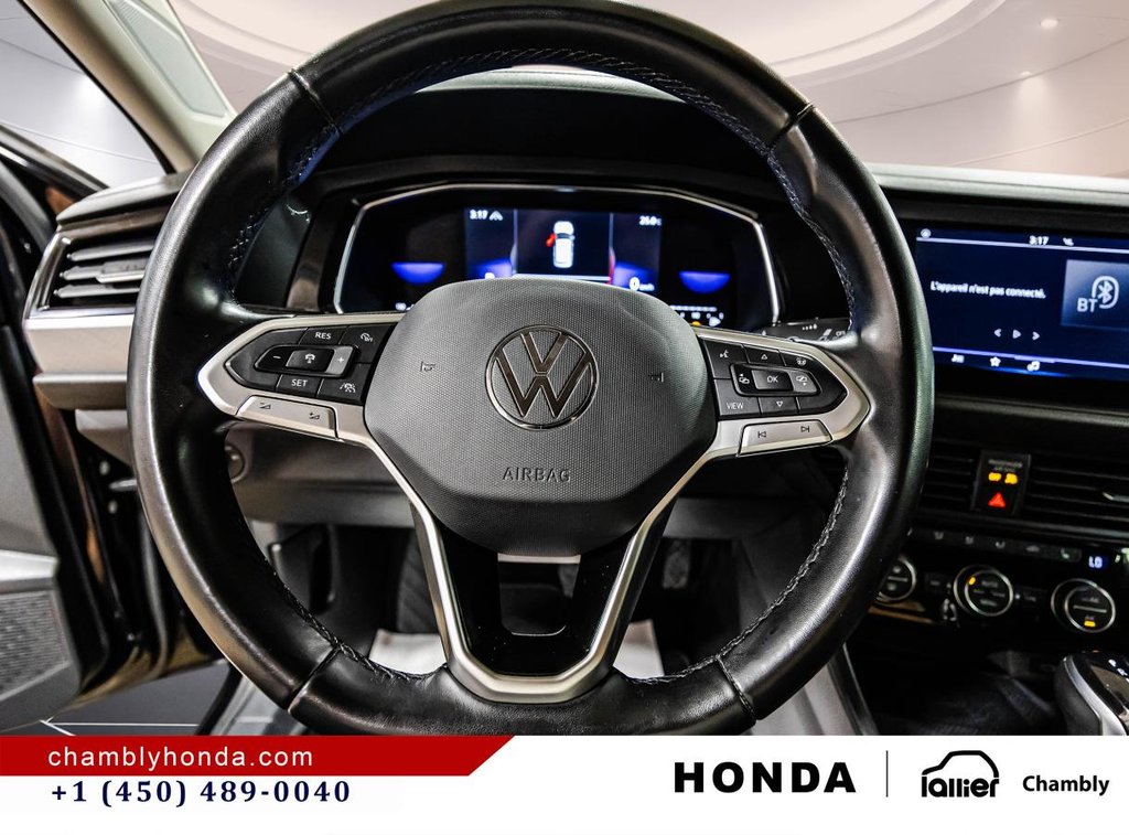 2023 Volkswagen Jetta Comfortline MAGS I CARP;LAY I ACTIVE SECURITY I CAMERA I HEATED SEATS in Montréal, Quebec - 22 - w1024h768px