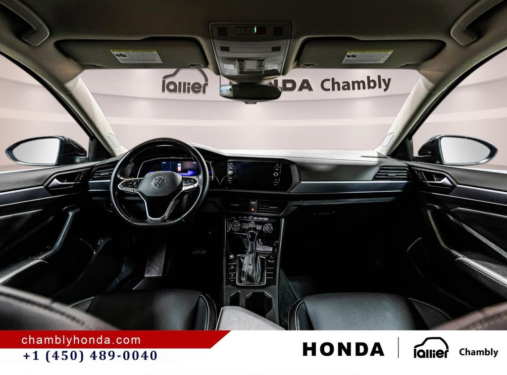 2023 Volkswagen Jetta Comfortline MAGS I CARP;LAY I ACTIVE SECURITY I CAMERA I HEATED SEATS in Montréal, Quebec - 15 - w1024h768px