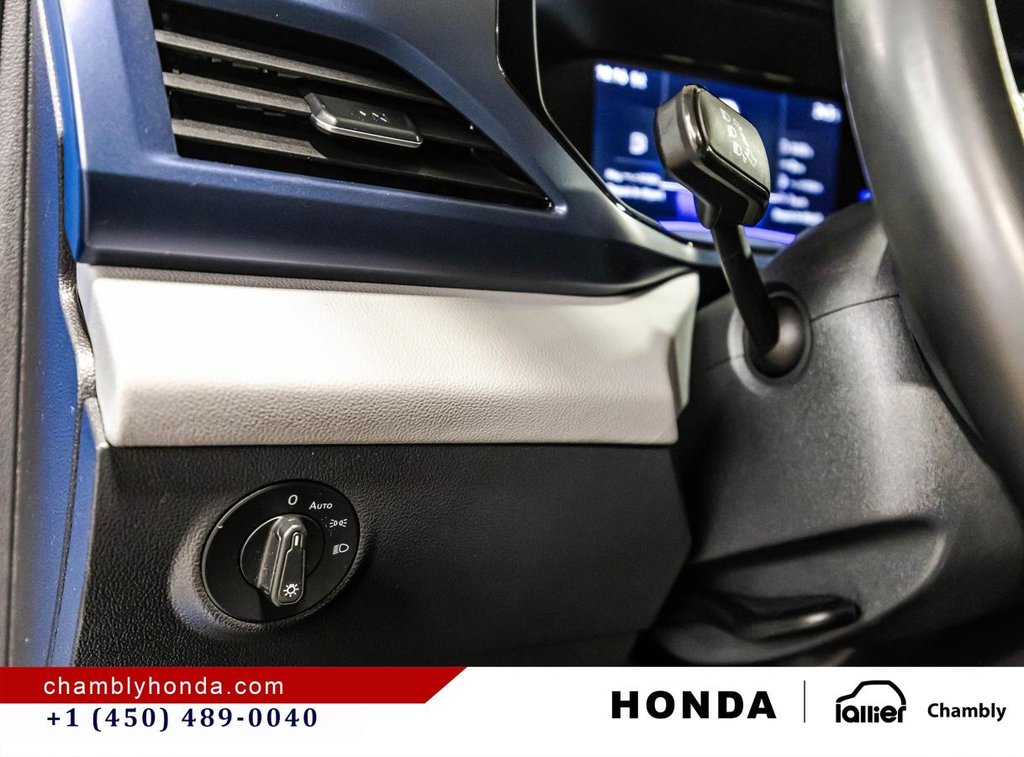 2022 Volkswagen Taos Comfortline 4MOTION CARPLAY I MAGS I HEATED SEATS I CAMERA I ACTIVE SECURITY in Montréal, Quebec - 21 - w1024h768px