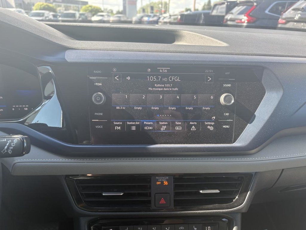 2024 Volkswagen Taos Comfortline SUNROOF I MAGS I CAMERA I CARPLAY I HEATED SEATS I ACTIVE SECURITY in Montréal, Quebec - 8 - w1024h768px