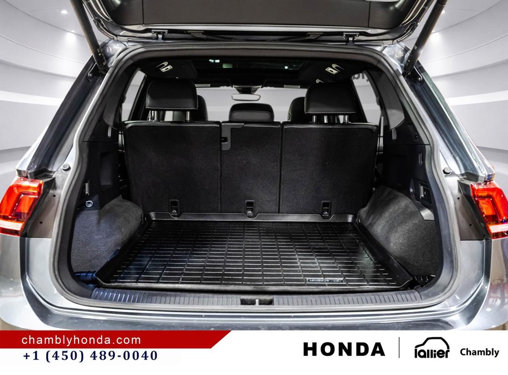 2022 Volkswagen Tiguan Comfortline R-Line Black Edition 4MOTION SUNROOF I MAGS I HEATED SEATS I CAMERA in Montréal, Quebec - 17 - w1024h768px