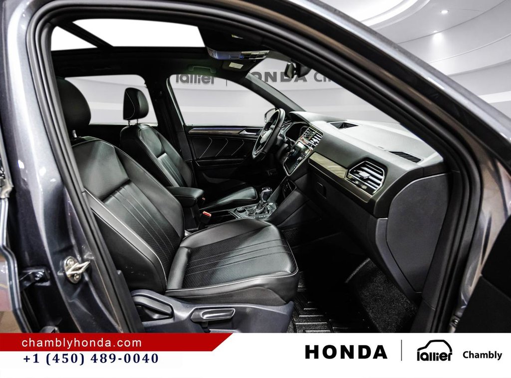 2022 Volkswagen Tiguan Comfortline R-Line Black Edition 4MOTION SUNROOF I MAGS I HEATED SEATS I CAMERA in Montréal, Quebec - 19 - w1024h768px