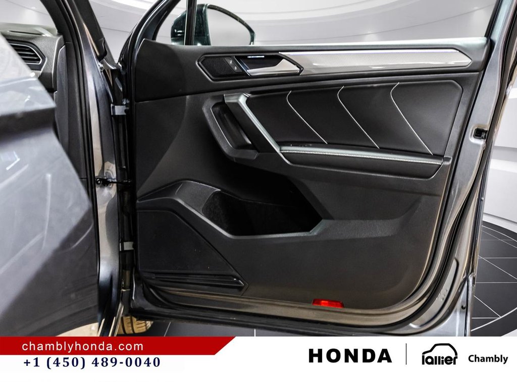 2022 Volkswagen Tiguan Comfortline R-Line Black Edition 4MOTION SUNROOF I MAGS I HEATED SEATS I CAMERA in Montréal, Quebec - 18 - w1024h768px