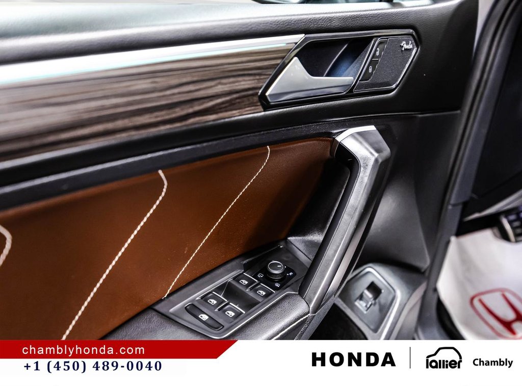 2023 Volkswagen Tiguan Highline R-Line 4MOTION 1 OWNER I NO ACCIDENT I 7 SEATERS I LEATHER I SUNROOF I  MAGS in Montréal, Quebec - 12 - w1024h768px