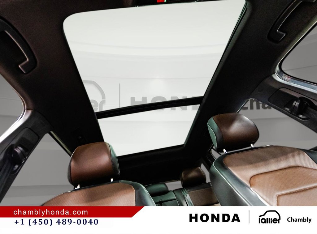 2023 Volkswagen Tiguan Highline R-Line 4MOTION 1 OWNER I NO ACCIDENT I 7 SEATERS I LEATHER I SUNROOF I  MAGS in Montréal, Quebec - 20 - w1024h768px
